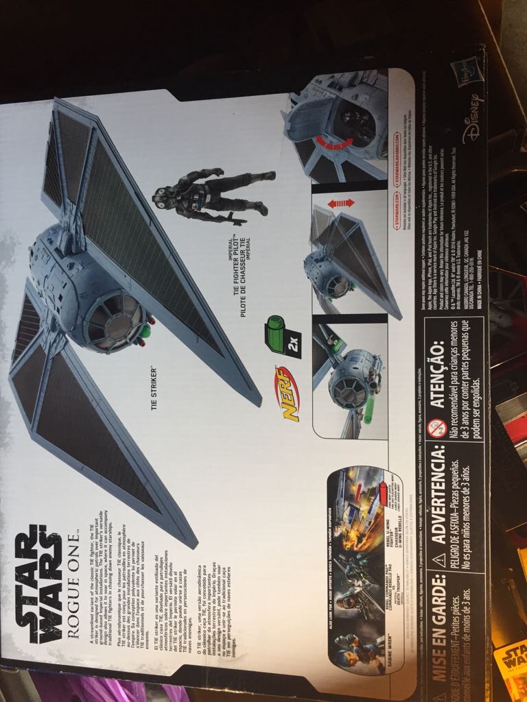 TIE Striker With Imperial TIE Fighter Pilot - Hasbro (Star Wars: Rogue One) action figure collectible [Barcode 630509419982] - Main Image 2