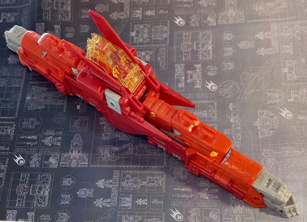 Titans Return Sentinel Prime & Infinitus - Hasbro (Transformers) action figure collectible [Barcode 630509424337] - Main Image 3