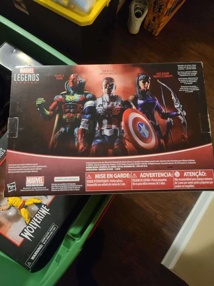 Marvel Legends Sam Wilson Falcon Captain America - Hasbro (Legend Series Marvel Avengers) action figure collectible [Barcode 630509444731] - Main Image 3