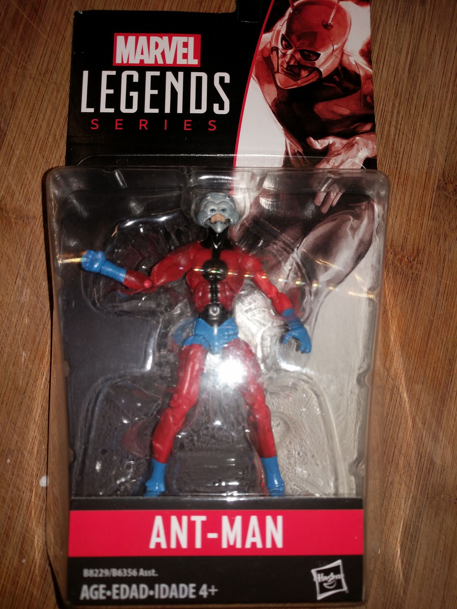 MISC: Star Wars: Saga - Infant Luke Skywalker w/ Obi-Wan Kenobi (Separation of the Twins)