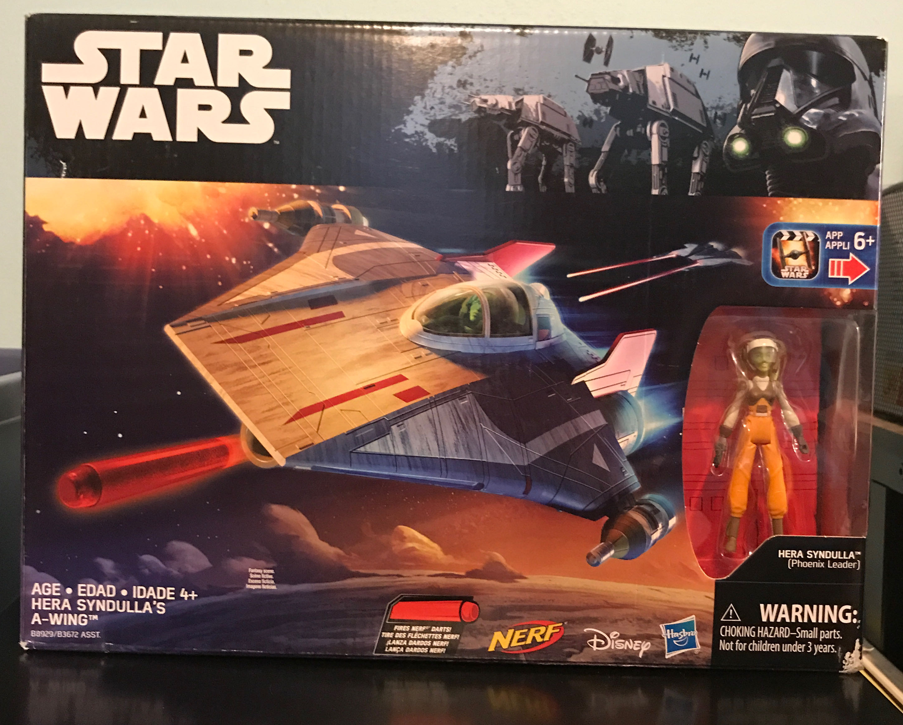 A-wing w/ Hera Syndula’s - Star Wars (Rebels) - Hasbro (Star Wars) action figure collectible [Barcode 630509467761] - Main Image 3