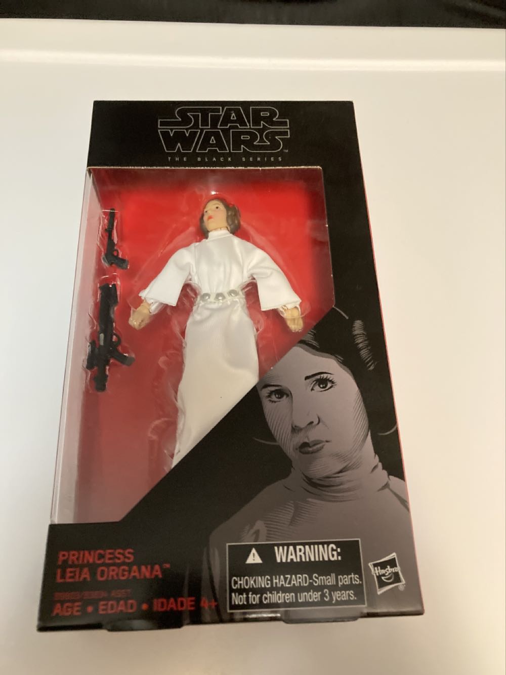 Princess Leia (New Hope) - Hasbro (Star Wars Black 6”) (Starwars Black 6 inch) action figure collectible [Barcode 630509482658] - Main Image 3