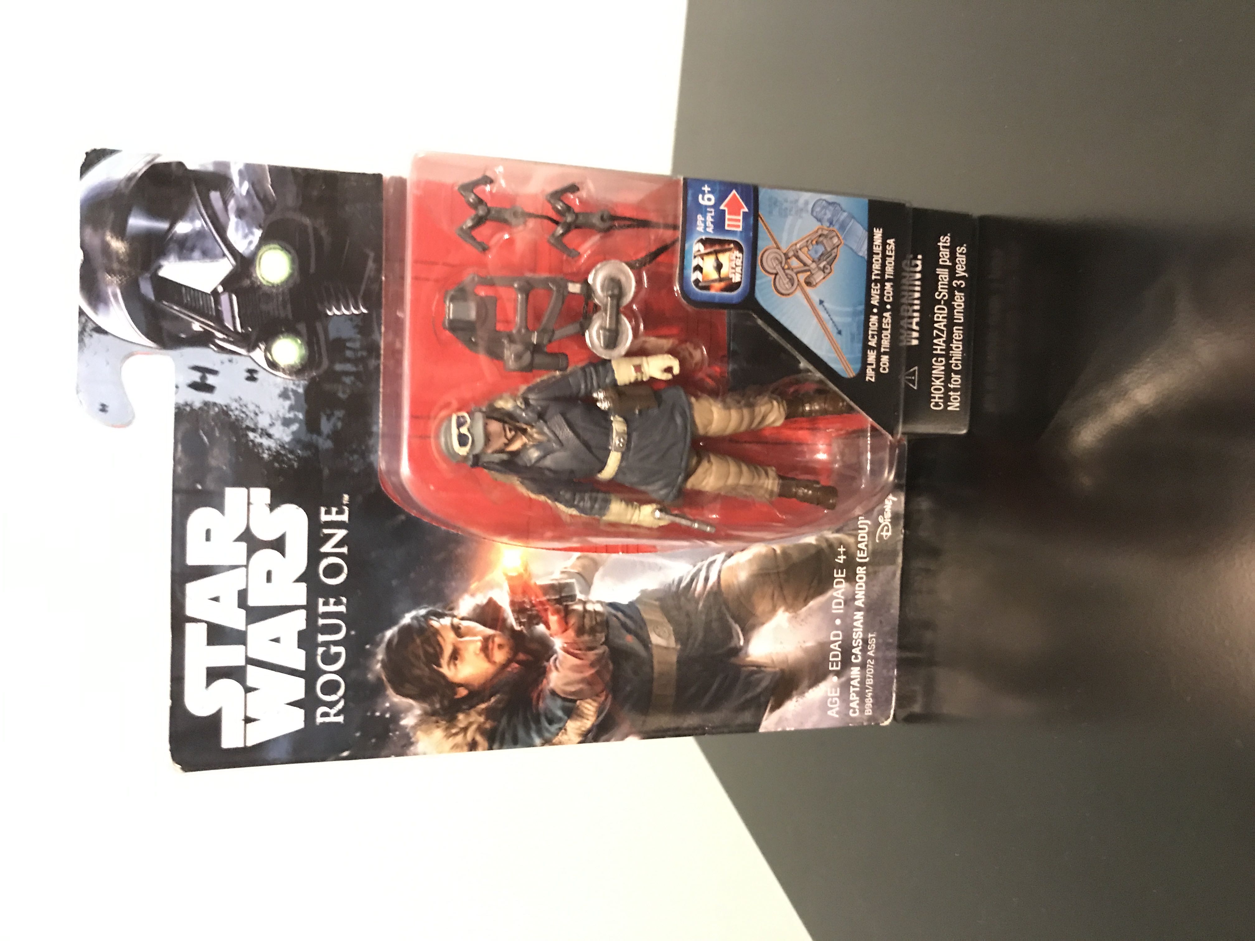 Captain Cassian Andor (Eadu) - Disney / Hasbro (Star Wars) action figure collectible [Barcode 630509482771] - Main Image 3