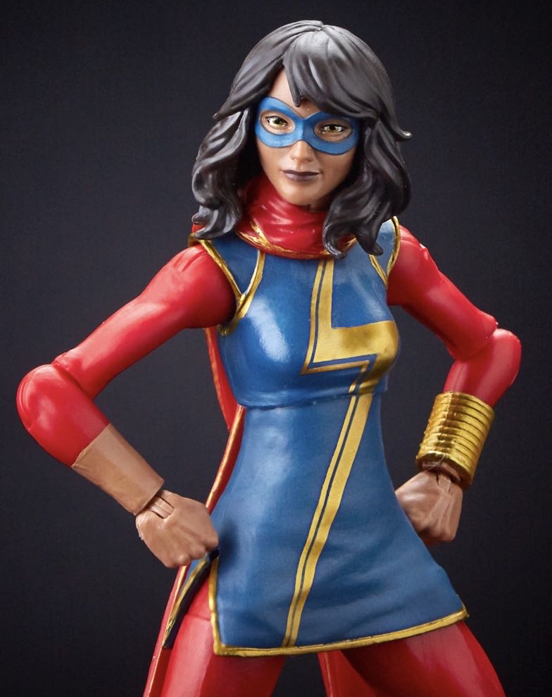 Marvel Legends Sandman BAF Ms. Marvel  - Hasbro (Marvel Legends) action figure collectible [Barcode 630509490547] - Main Image 3