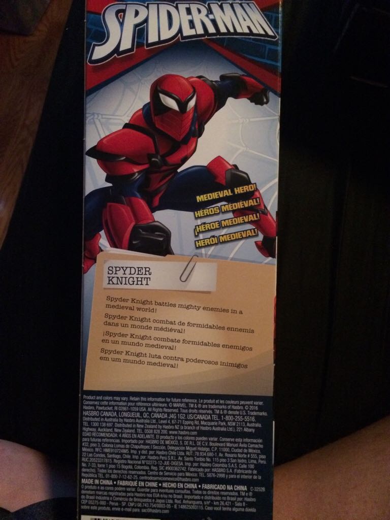 Spyder Knight - Hasbro (Spider-man, Titan Series) action figure collectible [Barcode 630509491575] - Main Image 2
