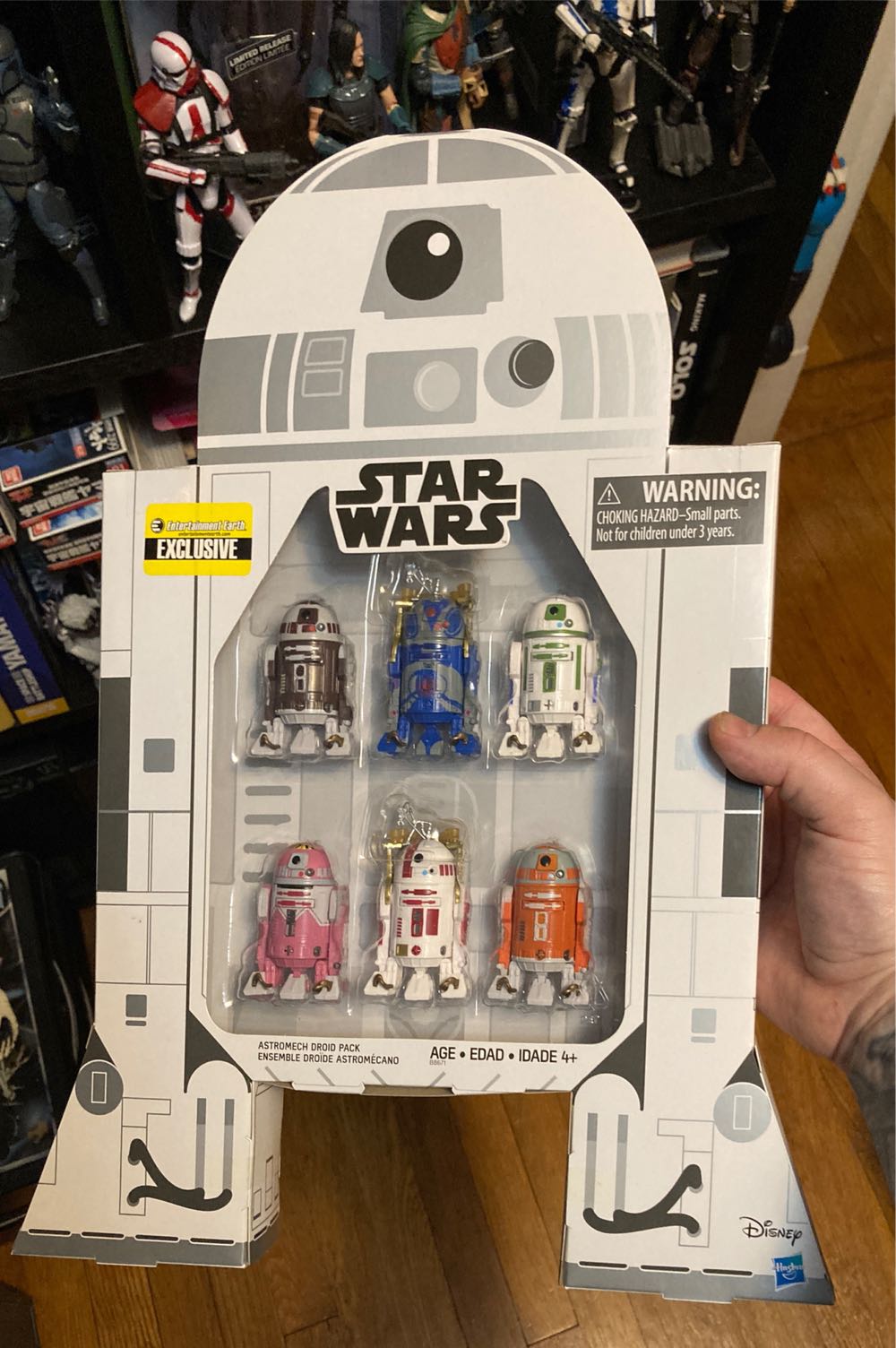 Astromech Droid Pack - Hasbro (2016 Comic Con Exclusive) action figure collectible [Barcode 630509494224] - Main Image 3