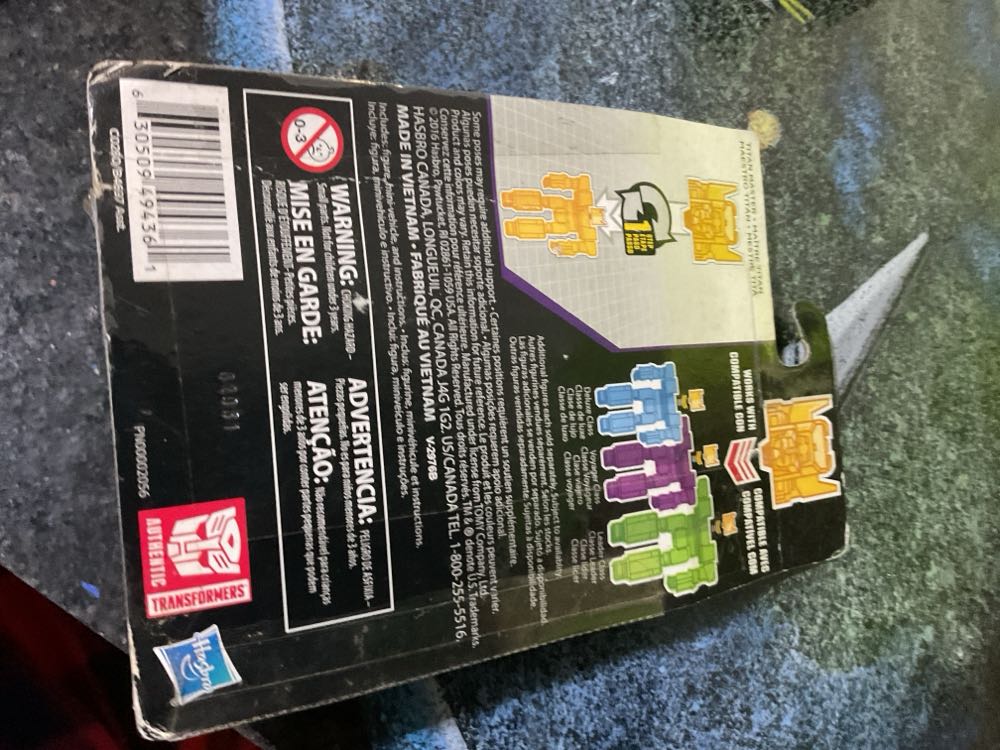 Transformers Titans Return: Saw Back - Hasbro (Transformers Generations: Titans Return) action figure collectible [Barcode 630509494361] - Main Image 4