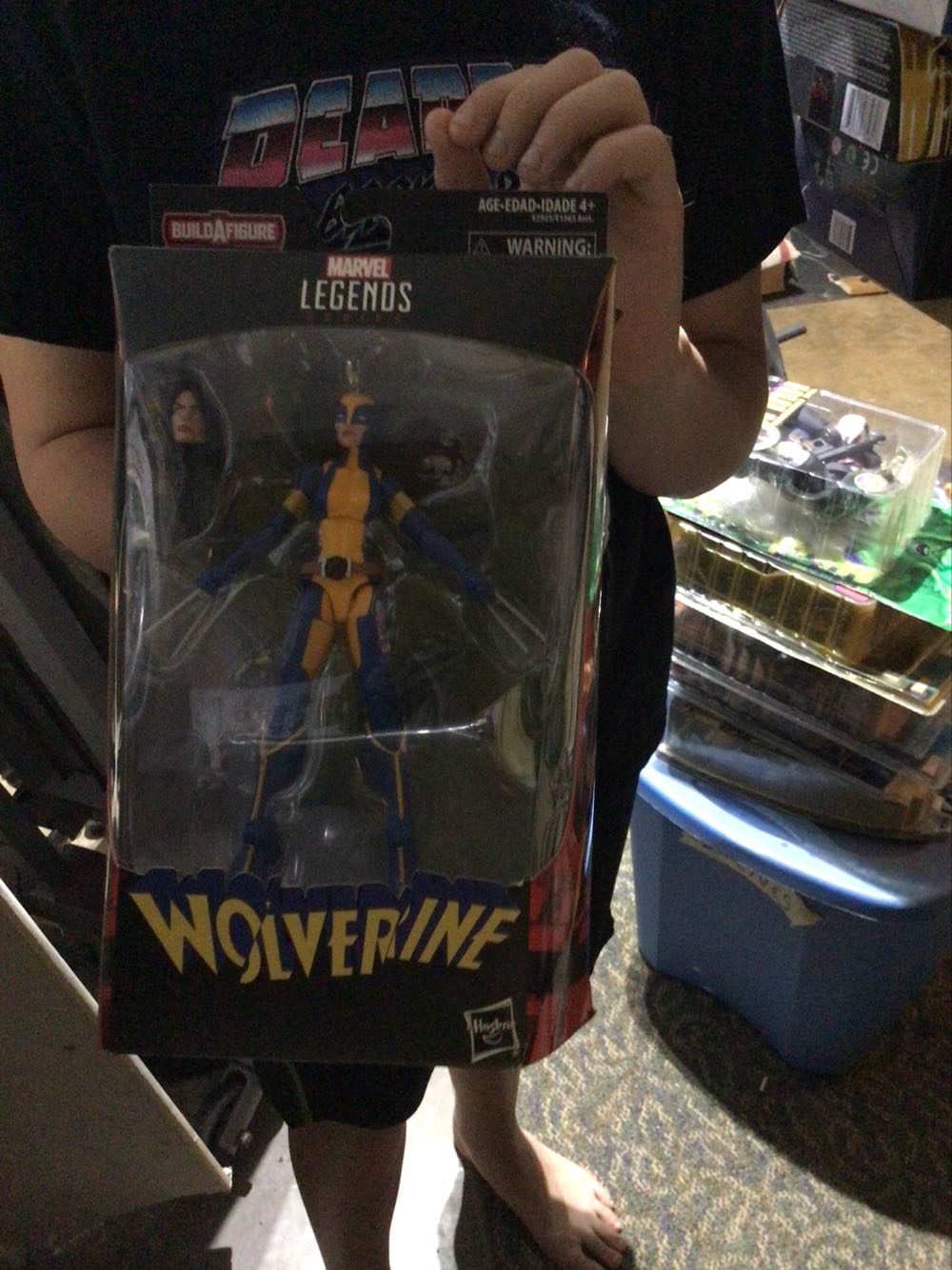 Wolverine - Hasbro (Marvel Legends Series Wave 1 2017) action figure collectible [Barcode 630509495863] - Main Image 3