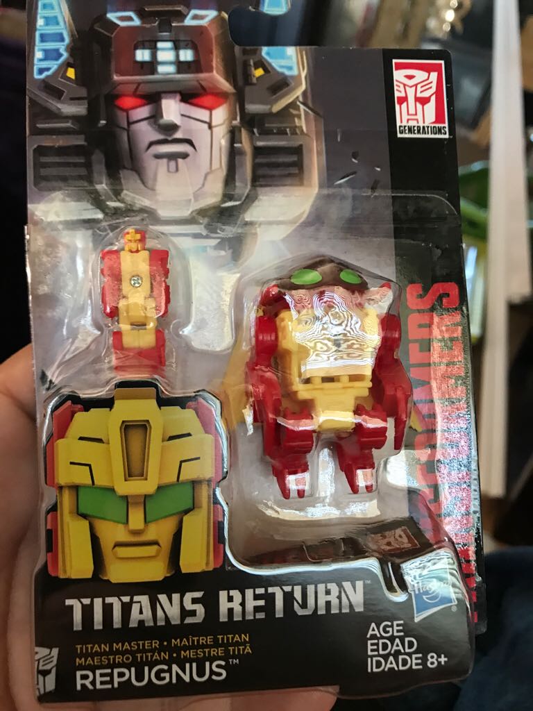 Spiderman Candy Machine Keyring