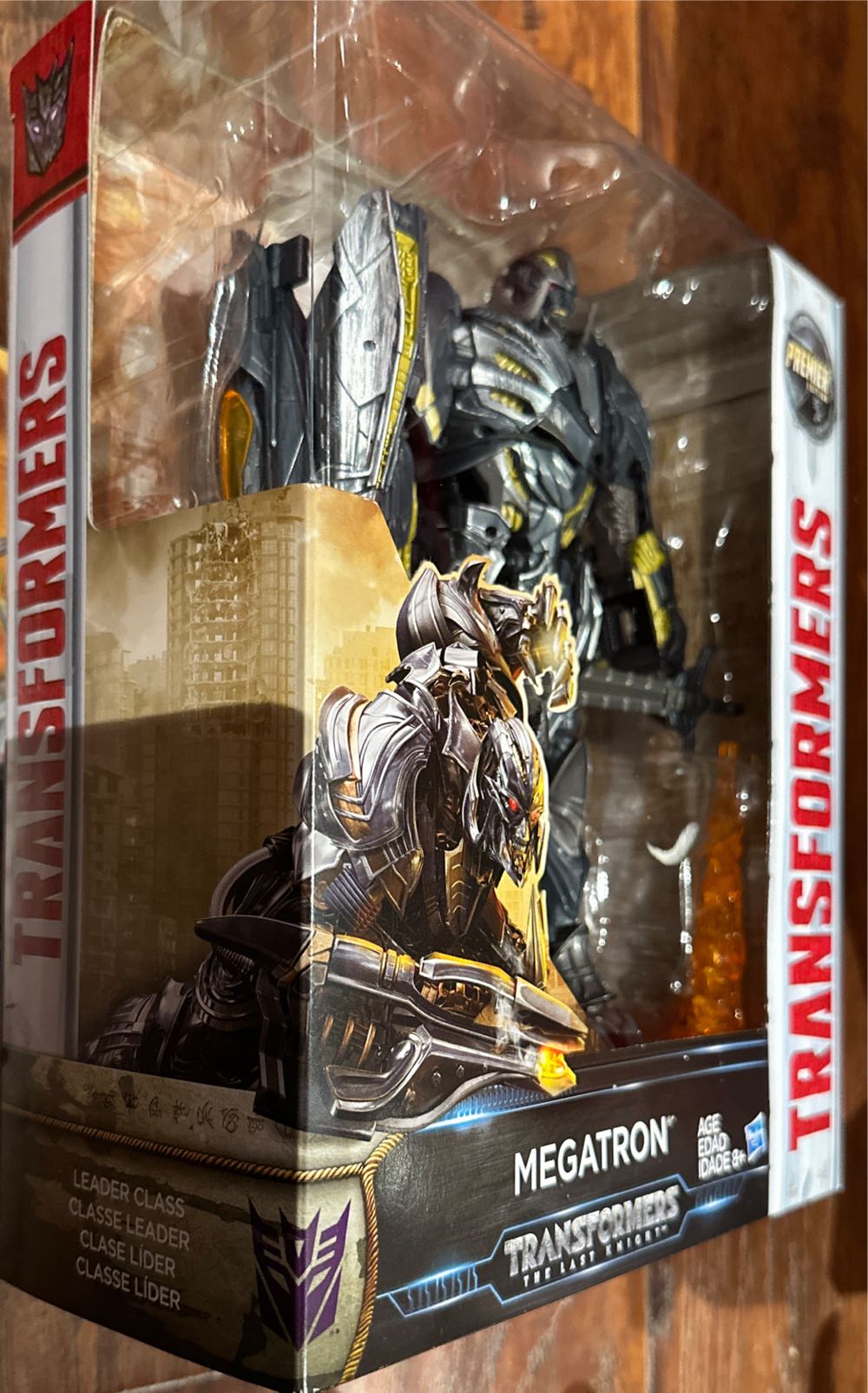 Transformers The Last Night: Megatron - Hasbro (Transformers The Last Knight) action figure collectible [Barcode 630509516315] - Main Image 4