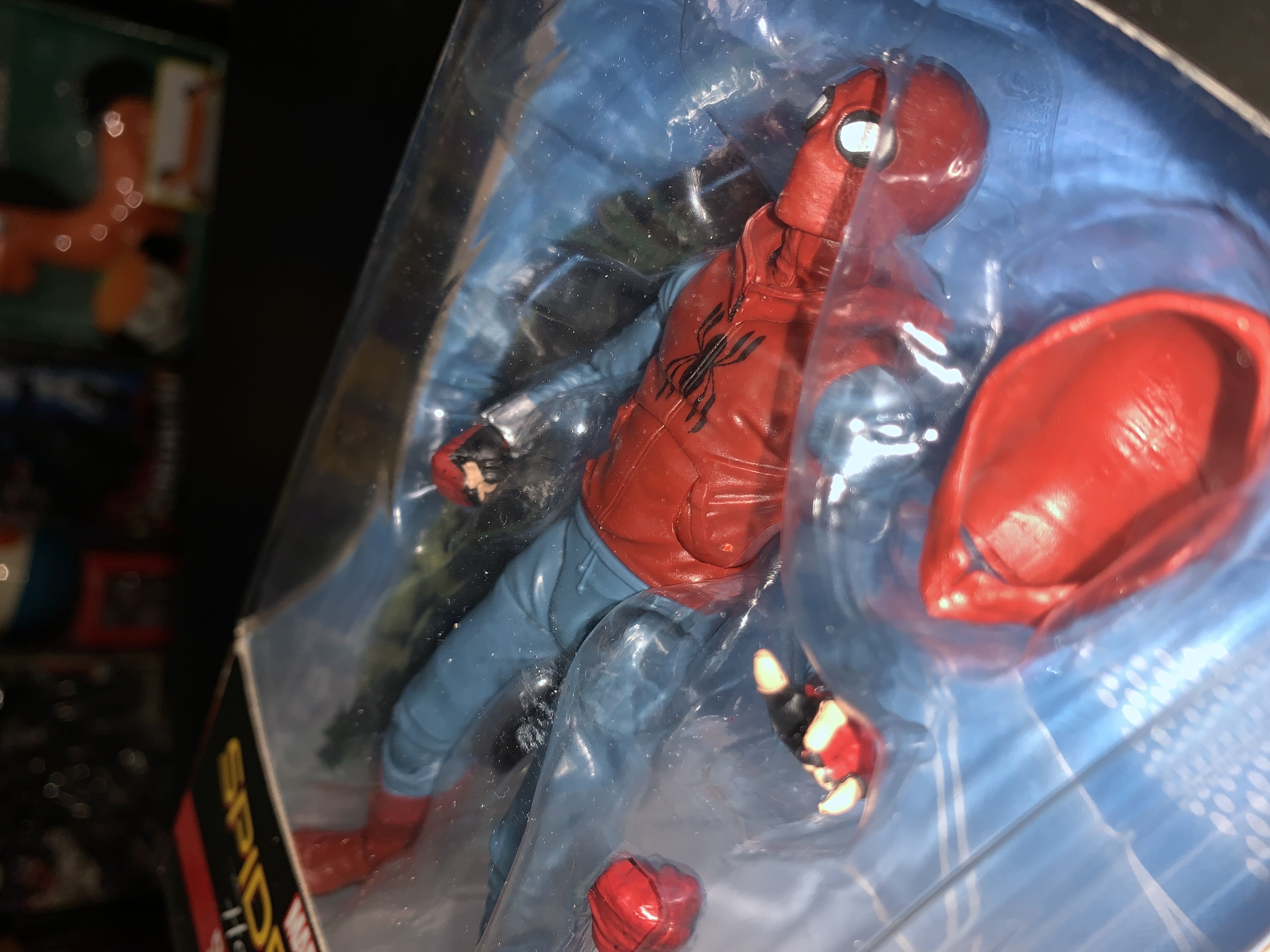 Marvel Legends 0 Hoodie Spider-Man - Hasbro (Marvel Legends Spiderman Vulture BAF) action figure collectible [Barcode 630509517428] - Main Image 4