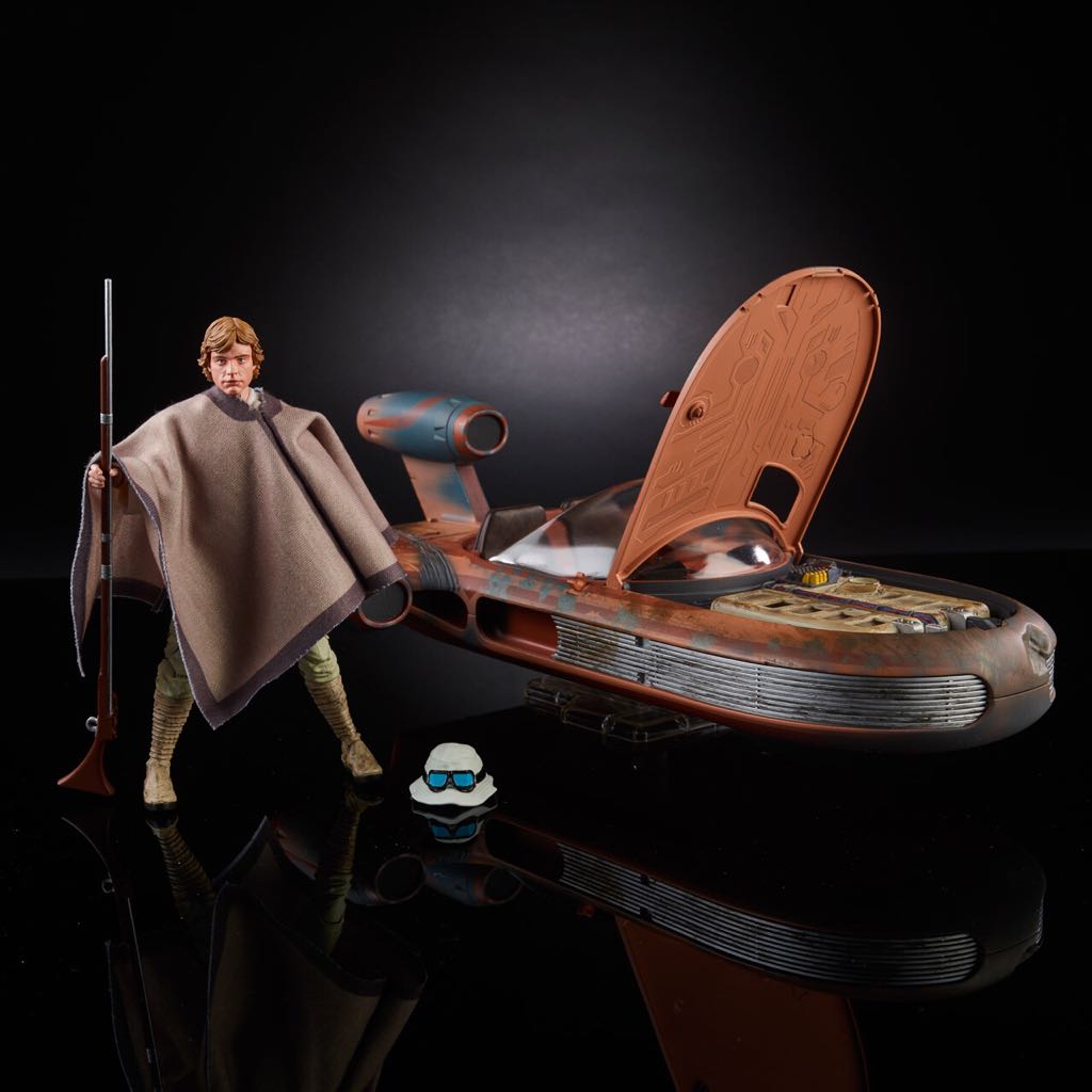 Luke Skywalker’s X-34 Landspeeder (02) - Hasbro (Star Wars: Episode IV - A New Hope) action figure collectible [Barcode 630509536351] - Main Image 2