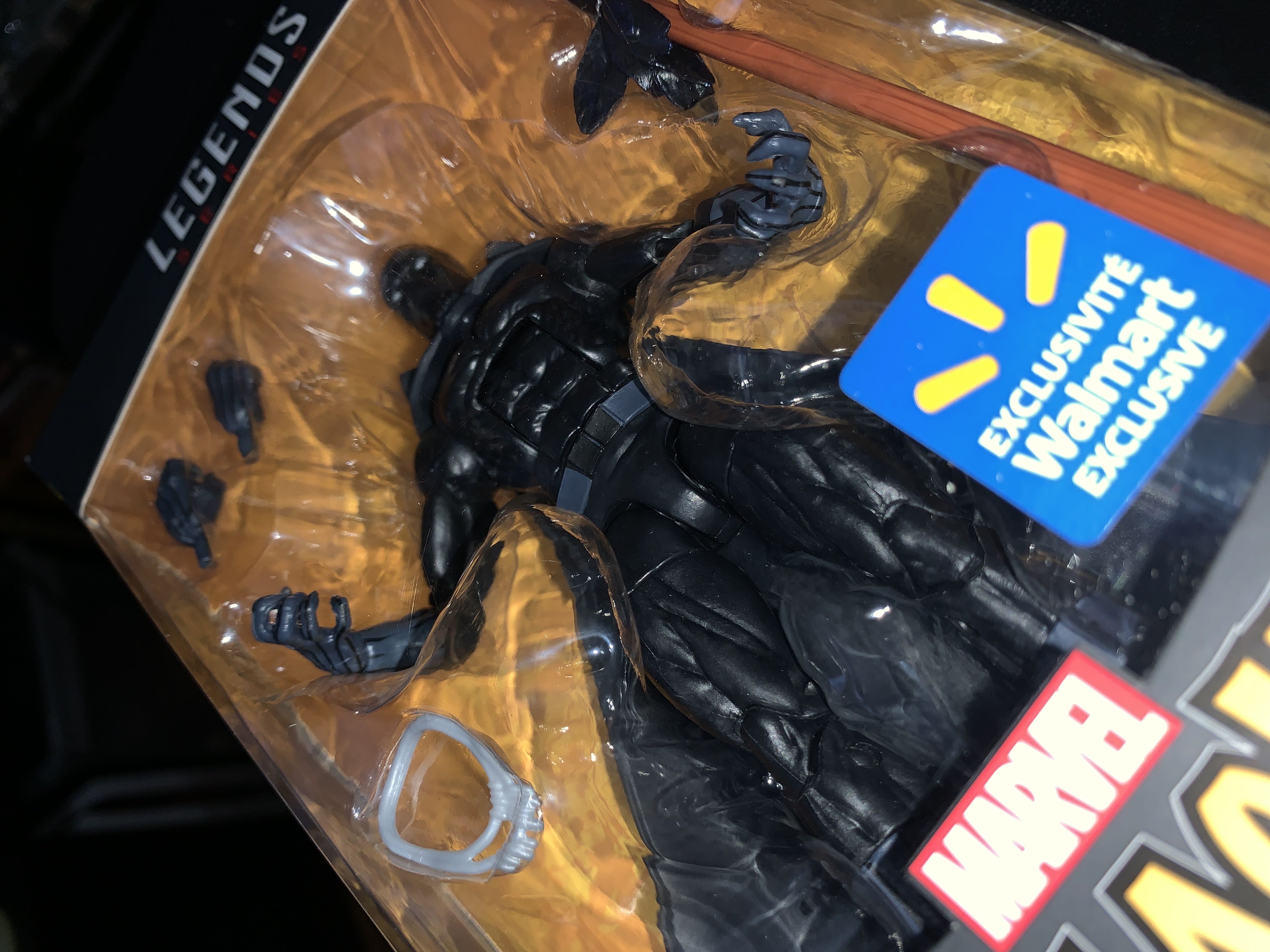 Marvel Legends Black Panther Walmart Exclusive Caped Version - Hasbro (Marvel Legends Black Panther) action figure collectible [Barcode 630509551798] - Main Image 3