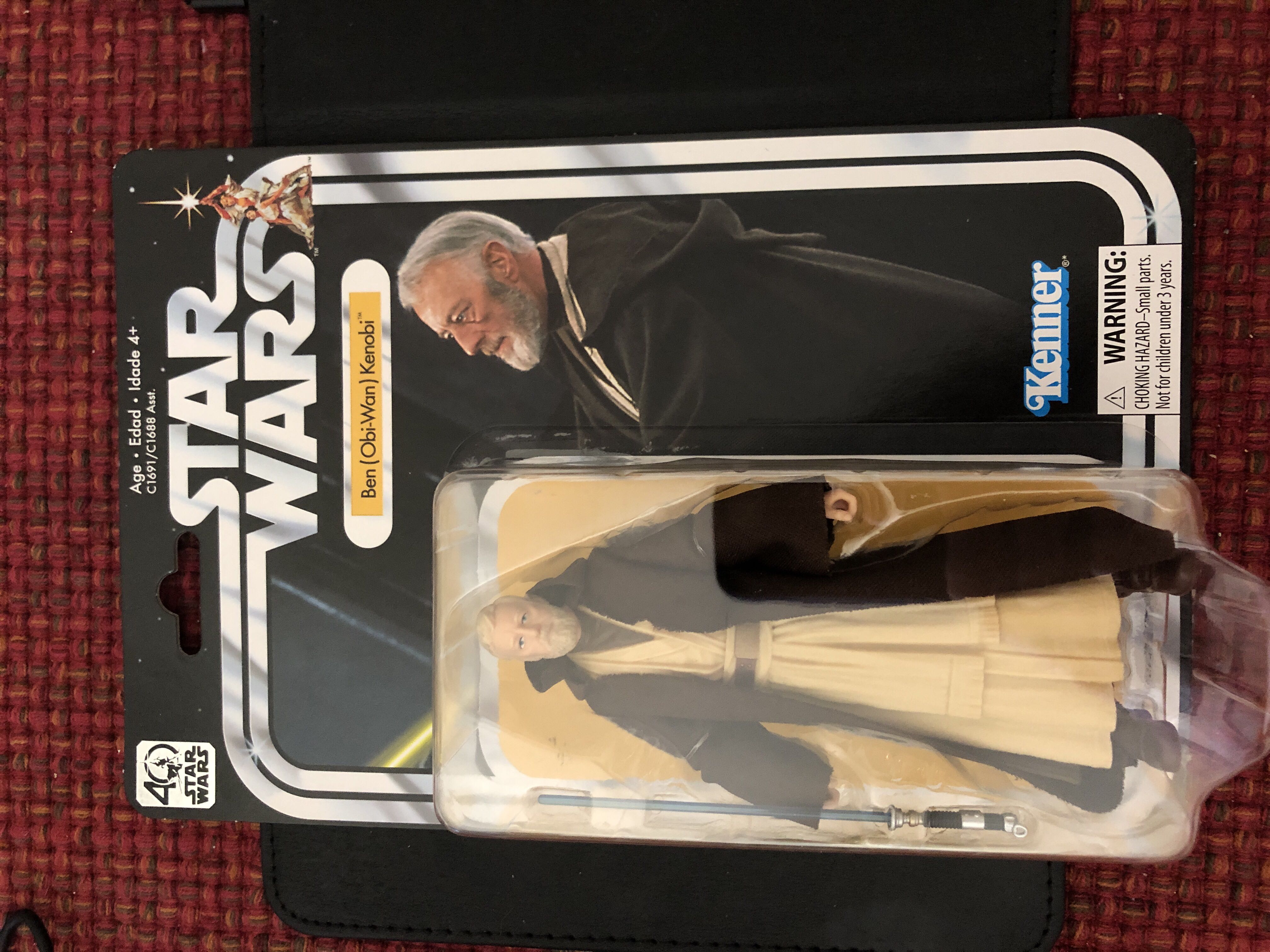 Ben (Obi-Wan) Kenobi - 40th Anniversary ANH - Black Series - Hasbro (Star Wars: 40th Anniversary Collection) action figure collectible [Barcode 630509554256] - Main Image 3