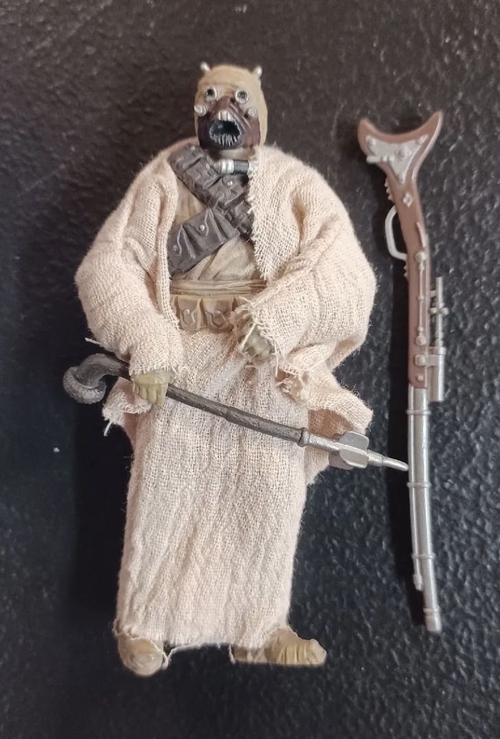 Tusken Raider - Hasbro (Star Wars - The Black Series - Walmart) action figure collectible [Barcode 630509576494] - Main Image 3