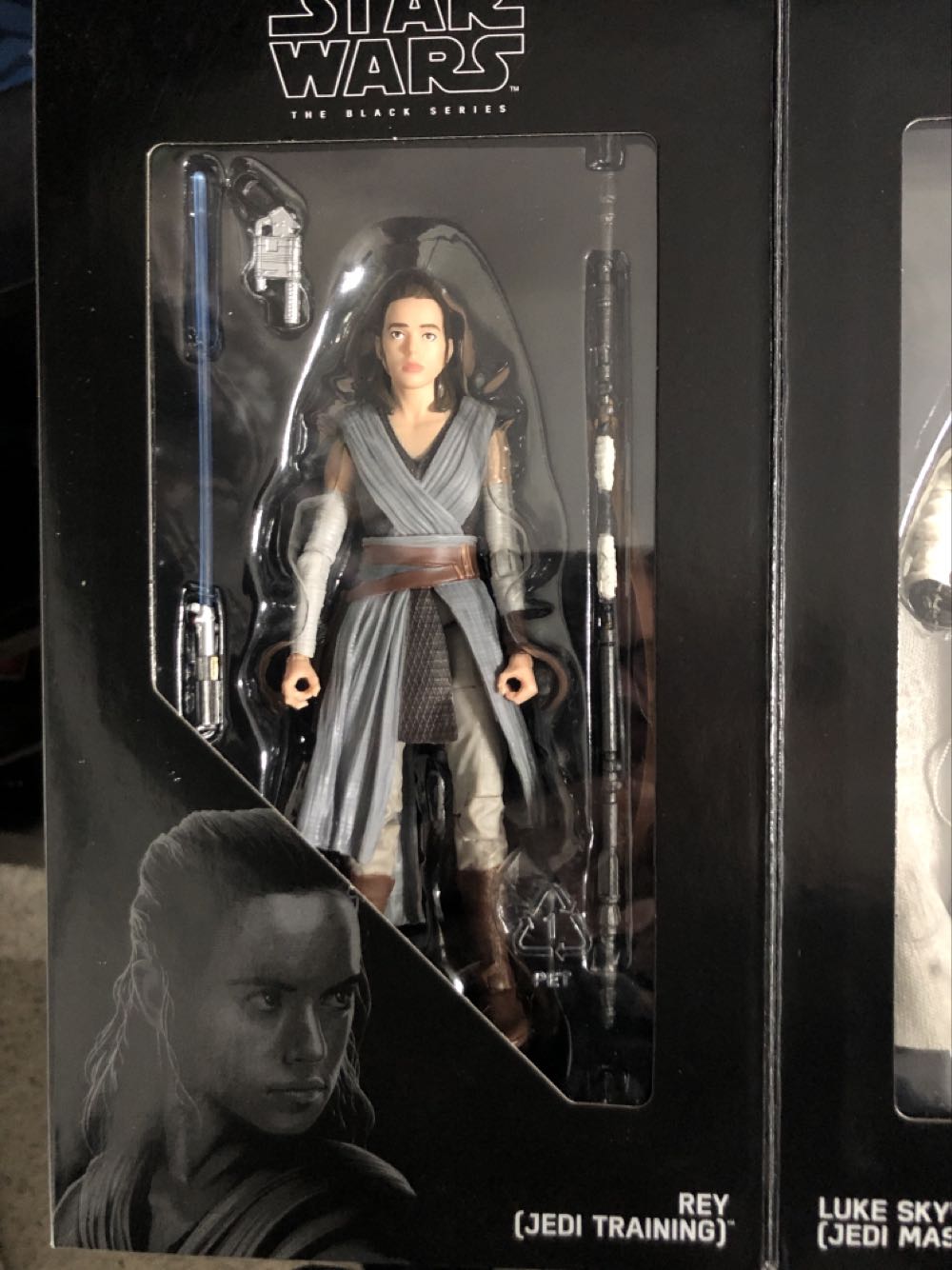 Luke Skywalker (Jedi Master) and Rey (Jedi Trining) Boxset 2017 SDCC - Hasbro (Star Wars Episode VIII The Last Jedi) action figure collectible [Barcode 630509584550] - Main Image 3