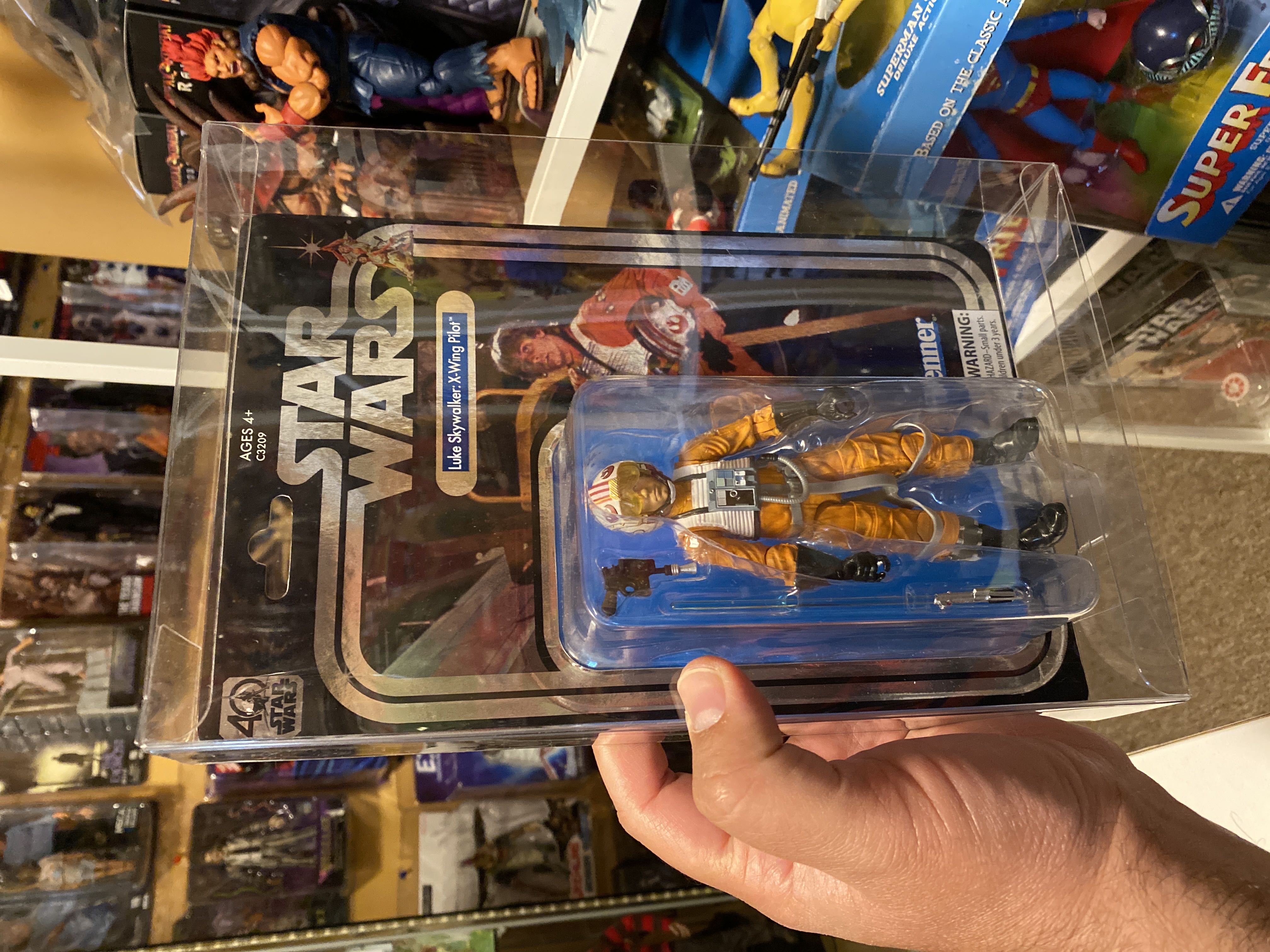 SW BS Retro Luke Skywalker 40th Anniversary - Hasbro (Star Wars 40th Anniversary) action figure collectible [Barcode 630509593187] - Main Image 3