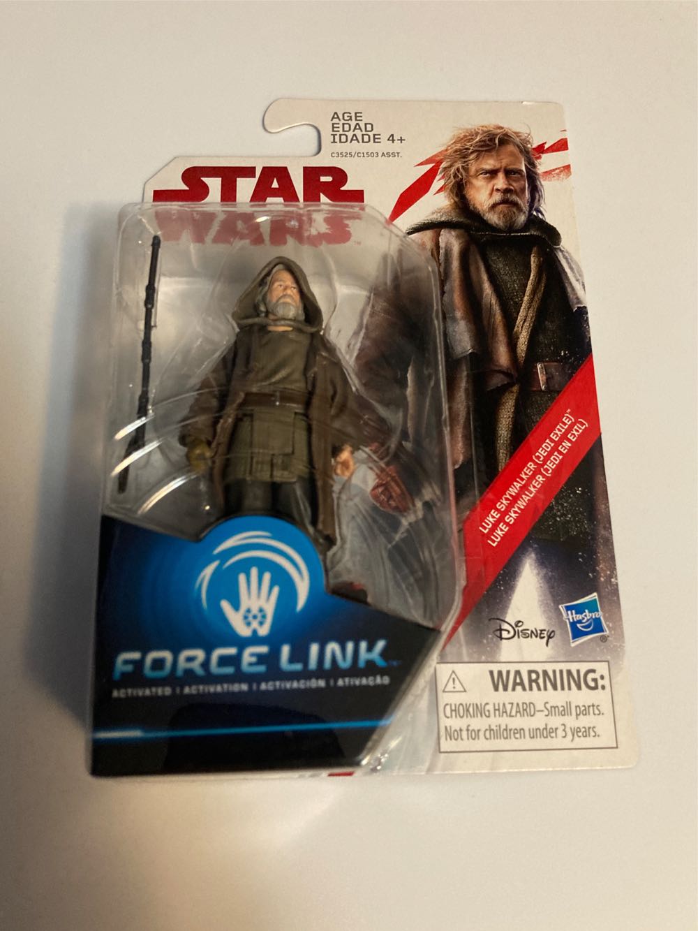 Luke Skywalker (Jedi Exile) - Disney / Hasbro (Star Wars:  Episode VIII - The Last Jedi) action figure collectible [Barcode 630509596379] - Main Image 4