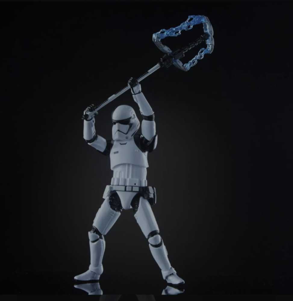 TBS3 6” First Order Stormtrooper Executioner - Hasbro (Star Wars Episode VIII The Last Jedi) action figure collectible [Barcode 630509602834] - Main Image 4