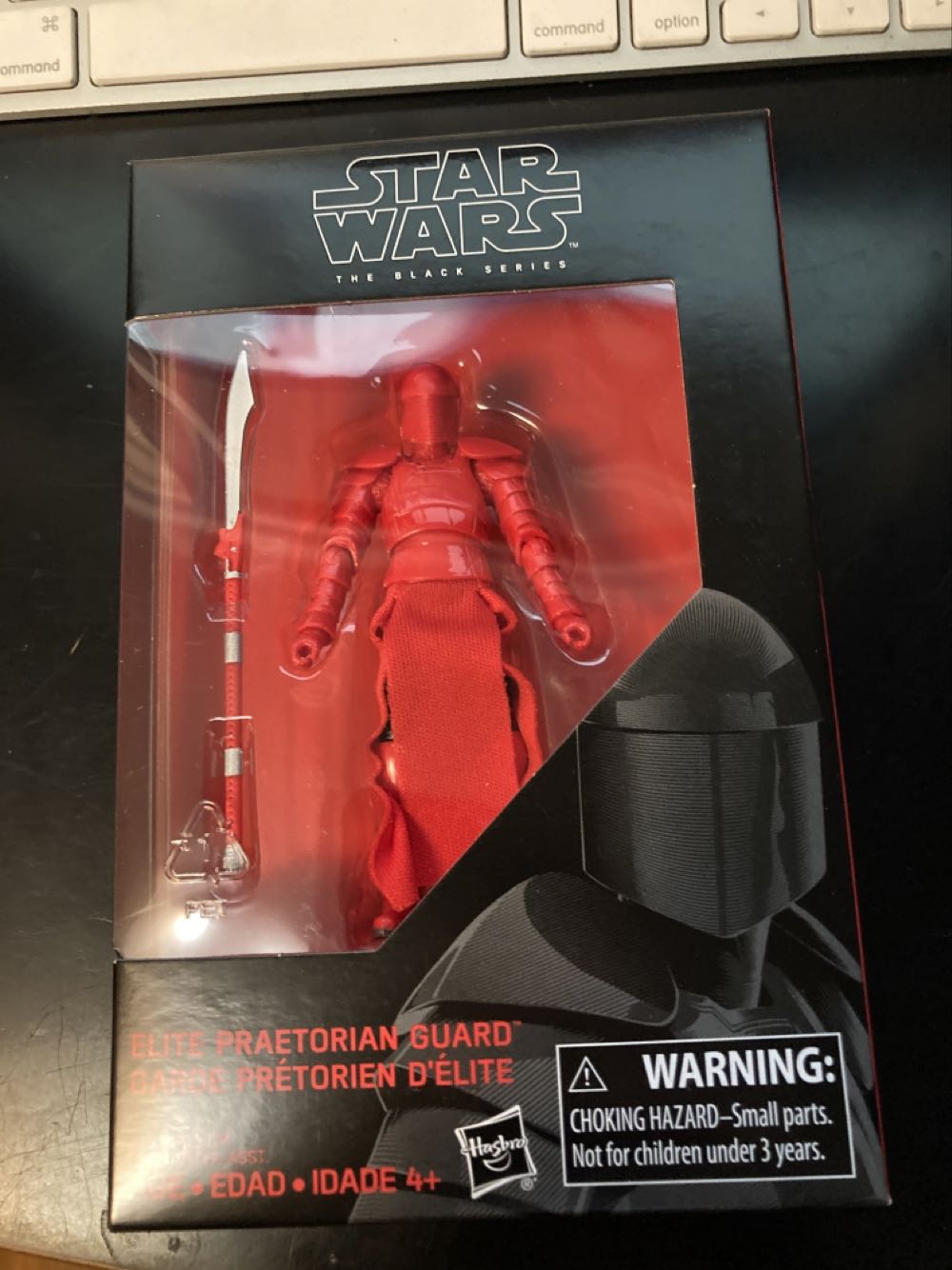 Elite Praetorian Guard - Hasbro (Star Wars) action figure collectible [Barcode 630509603947] - Main Image 3