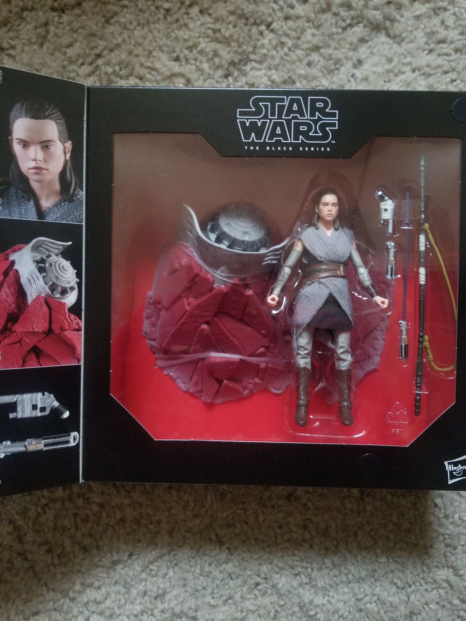 Star Wars The Black Series Rey (Jedi Training) (Toys R Us Exclusive) - Hasbro (Black Series (Toys R Us Exclusive)) action figure collectible [Barcode 630509615810] - Main Image 2