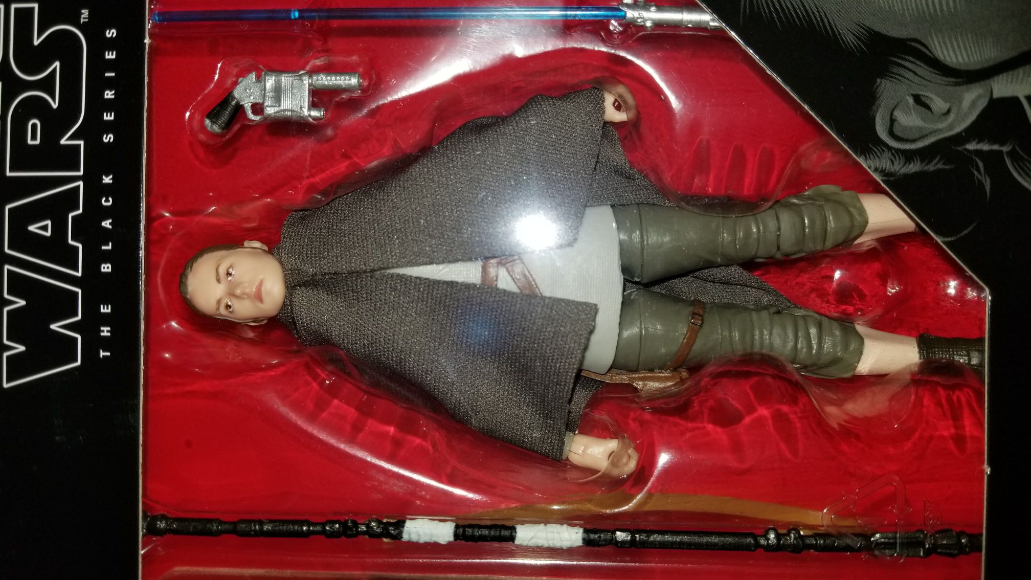 Rey (Island Journey) - Hasbro, Inc (Star Wars) action figure collectible [Barcode 630509616978] - Main Image 2
