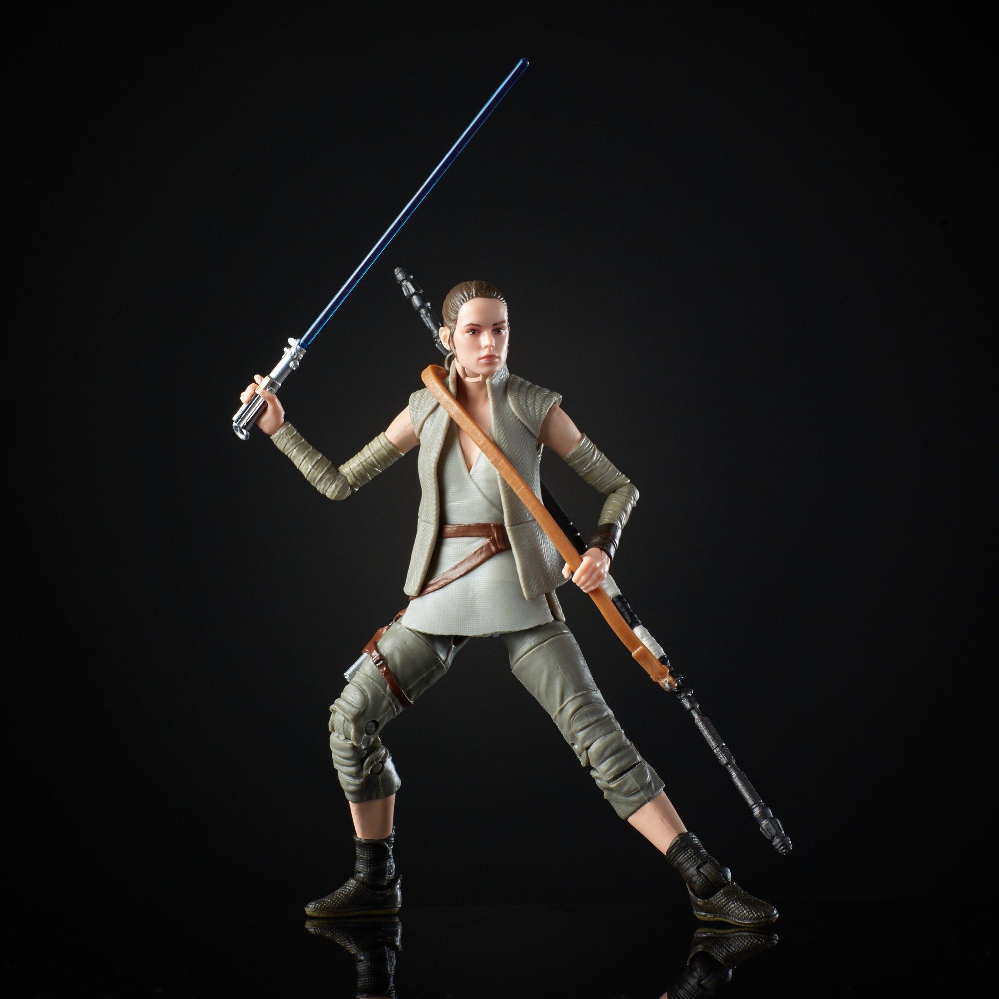 Rey (Island Journey) - Hasbro, Inc (Star Wars) action figure collectible [Barcode 630509616978] - Main Image 4