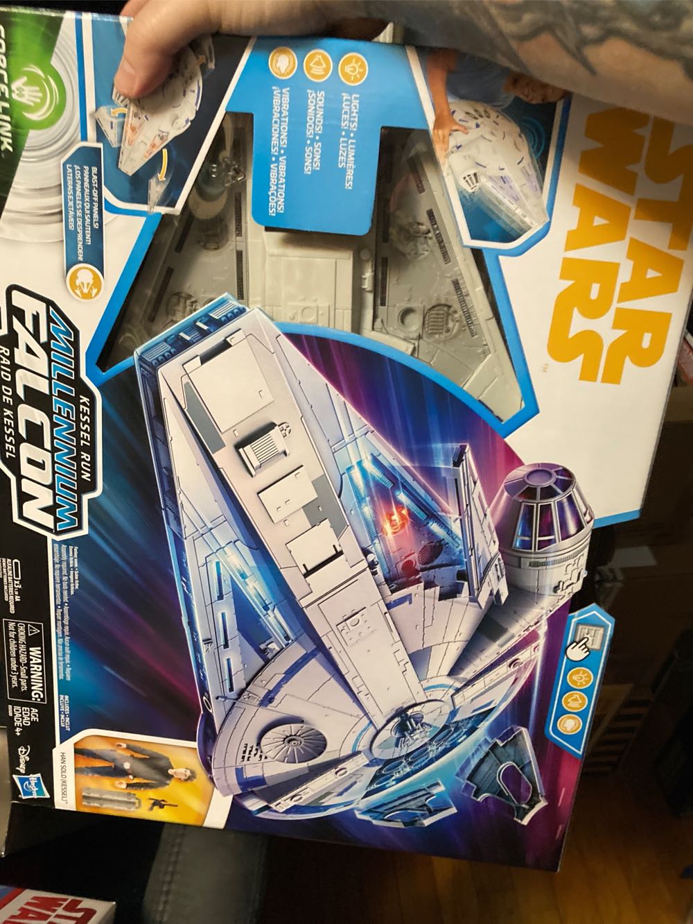 Kessel Run Millennium Falcon - Disney / Hasbro (Force Link 2.0 3.75” 2018: Vehicles) action figure collectible [Barcode 630509623518] - Main Image 4