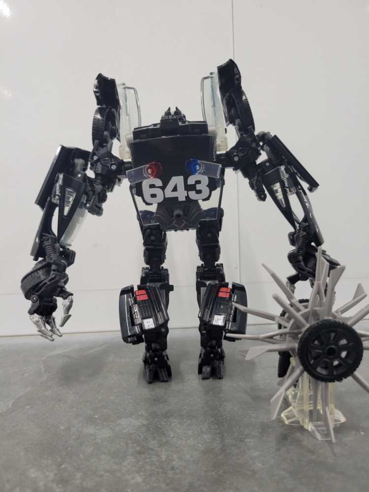 Barricade (Movie) - Takara Tomy (Decepticon) action figure collectible [Barcode 630509654642] - Main Image 4