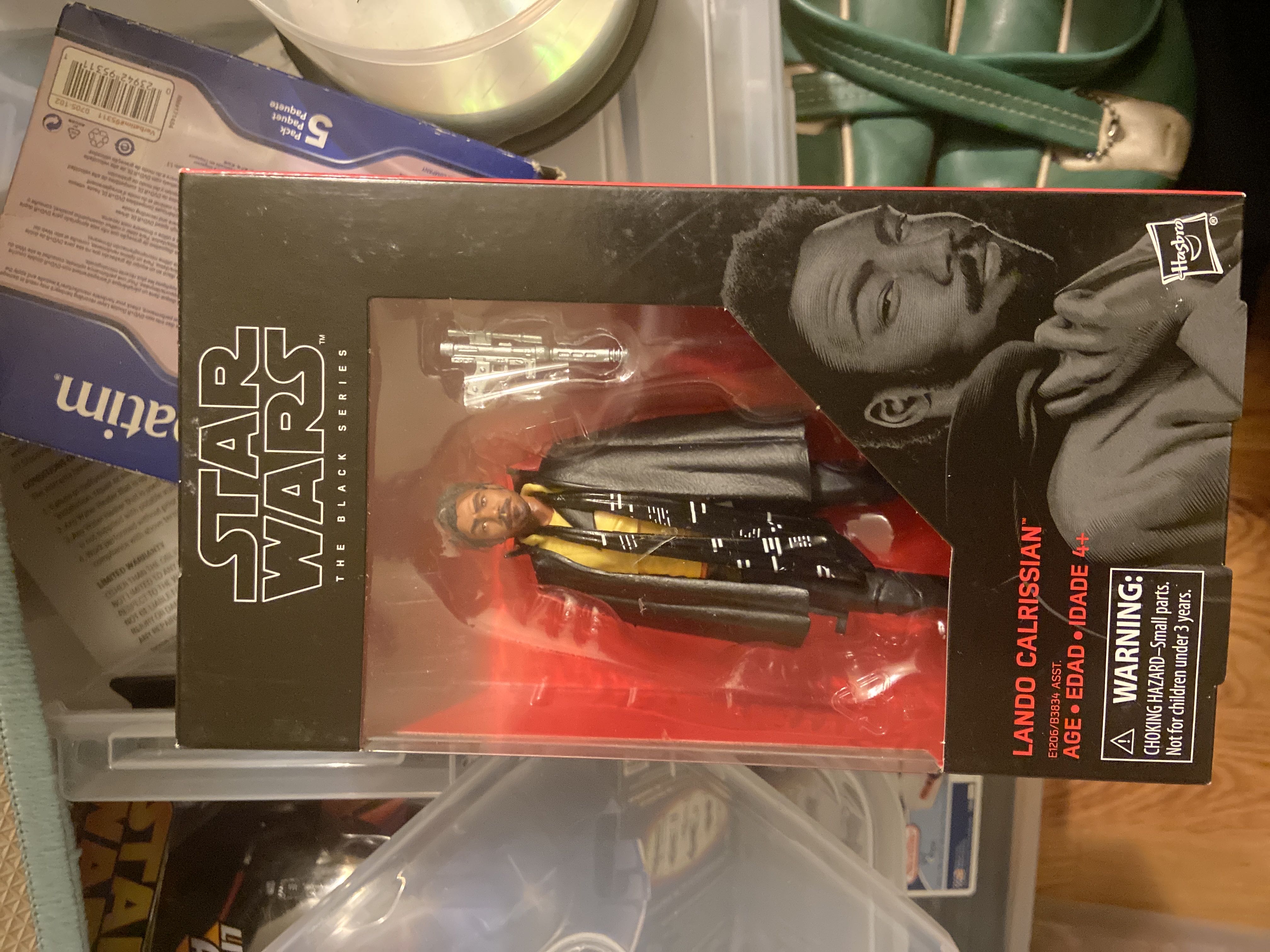 Lando Calrissian (Solo) - Hasbro (Star Wars Black 6”) (Starwars Black 6 inch) action figure collectible [Barcode 630509655823] - Main Image 3