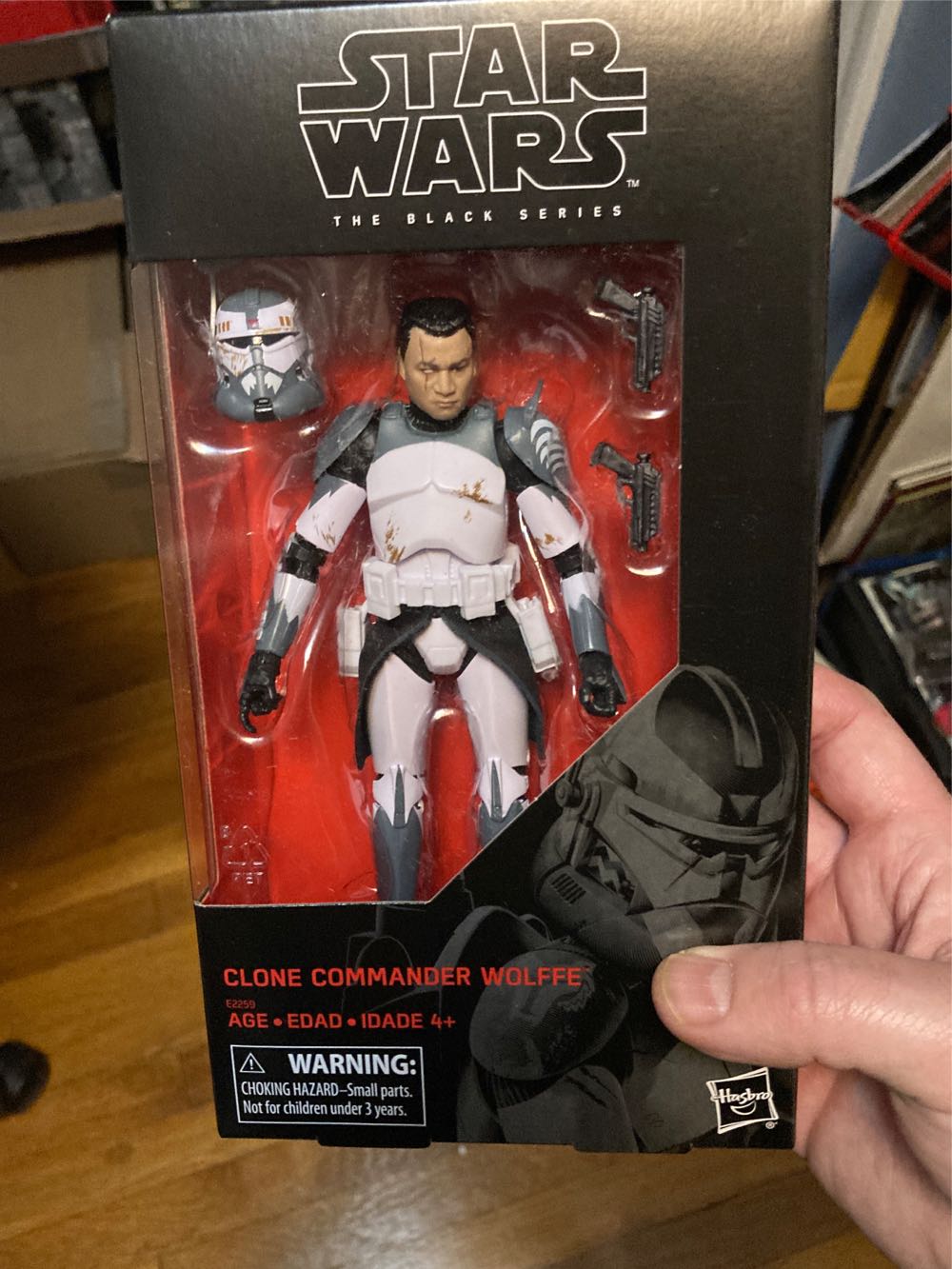 Clone Commander Wolffe - Hasbro (Star Wars: The Clone Wars) action figure collectible [Barcode 630509658169] - Main Image 4