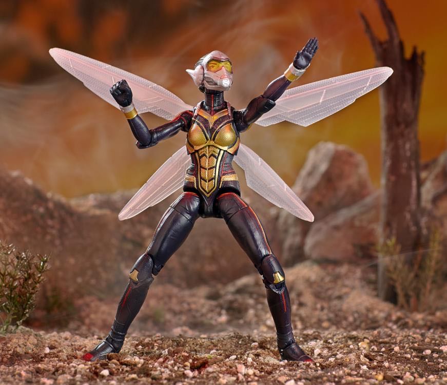 Wasp - Hasbro (Marvel Legends) action figure collectible [Barcode 630509682140] - Main Image 4