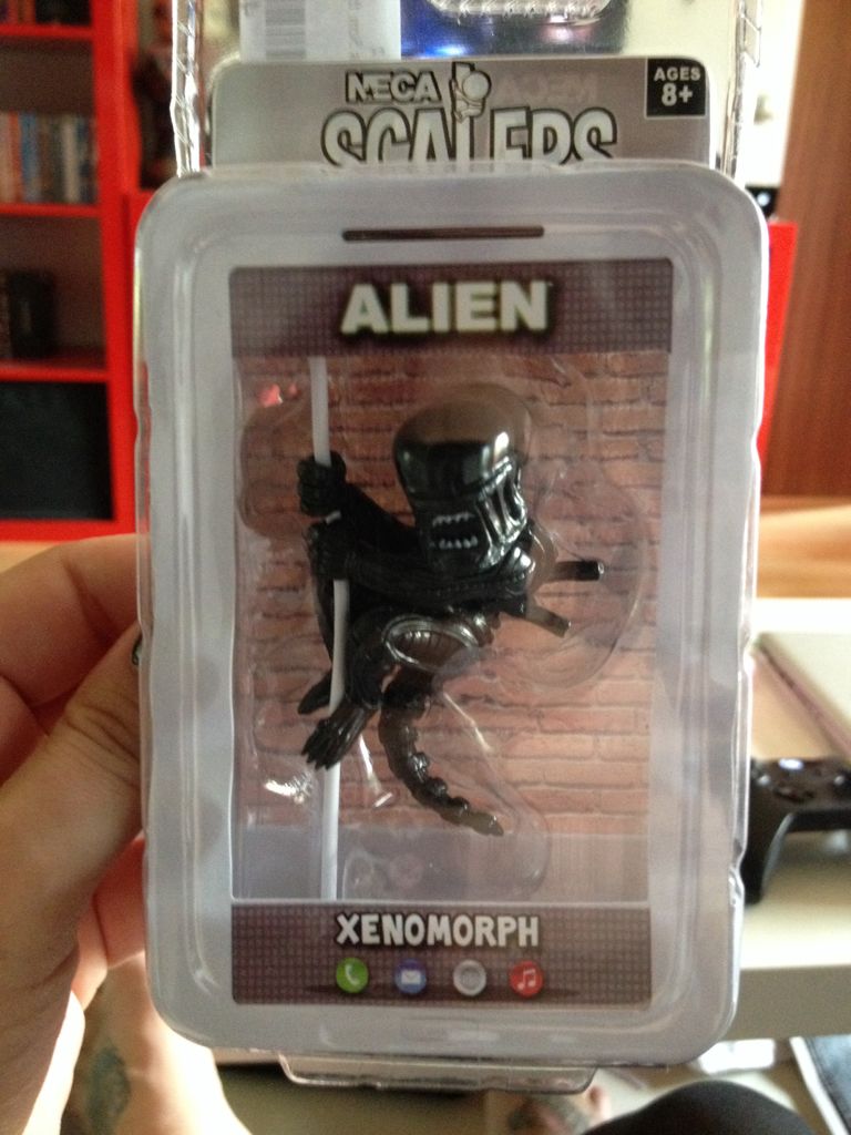 Neca Scalers Alien - Neca (Horror Movies) action figure collectible [Barcode 634482145012] - Main Image 1