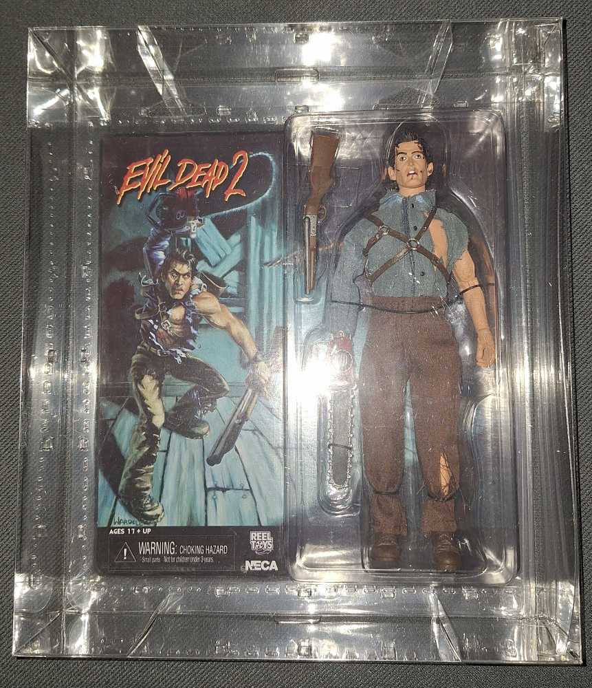 Hero Ash Retro Clothed - Neca (Evil Dead) action figure collectible [Barcode 634482149027] - Main Image 3
