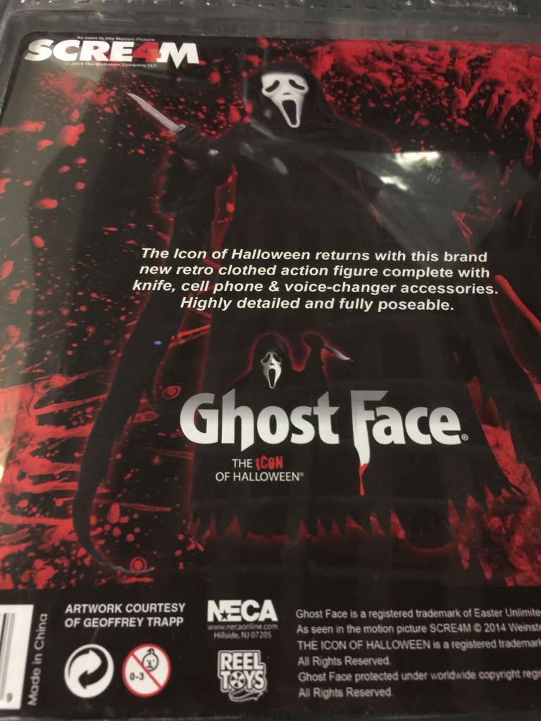 Ghost Face Retro Clothed - Neca (Scream) action figure collectible [Barcode 634482149089] - Main Image 2