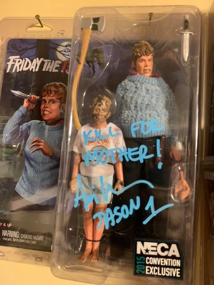 Pamela Voorhees & Young Jason Retro Clothed (SDCC 2015) - Neca (Friday The 13th) action figure collectible [Barcode 634482149225] - Main Image 4