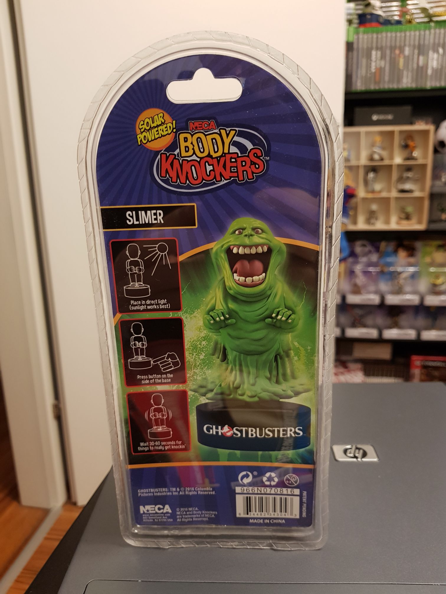 Ghostbusters (Slimer) Body Knocker - Neca (Ghostbusters) action figure collectible [Barcode 634482343043] - Main Image 2