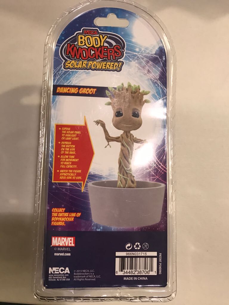 Neca Body Knockers - Dancing Groot  action figure collectible [Barcode 634482387061] - Main Image 2
