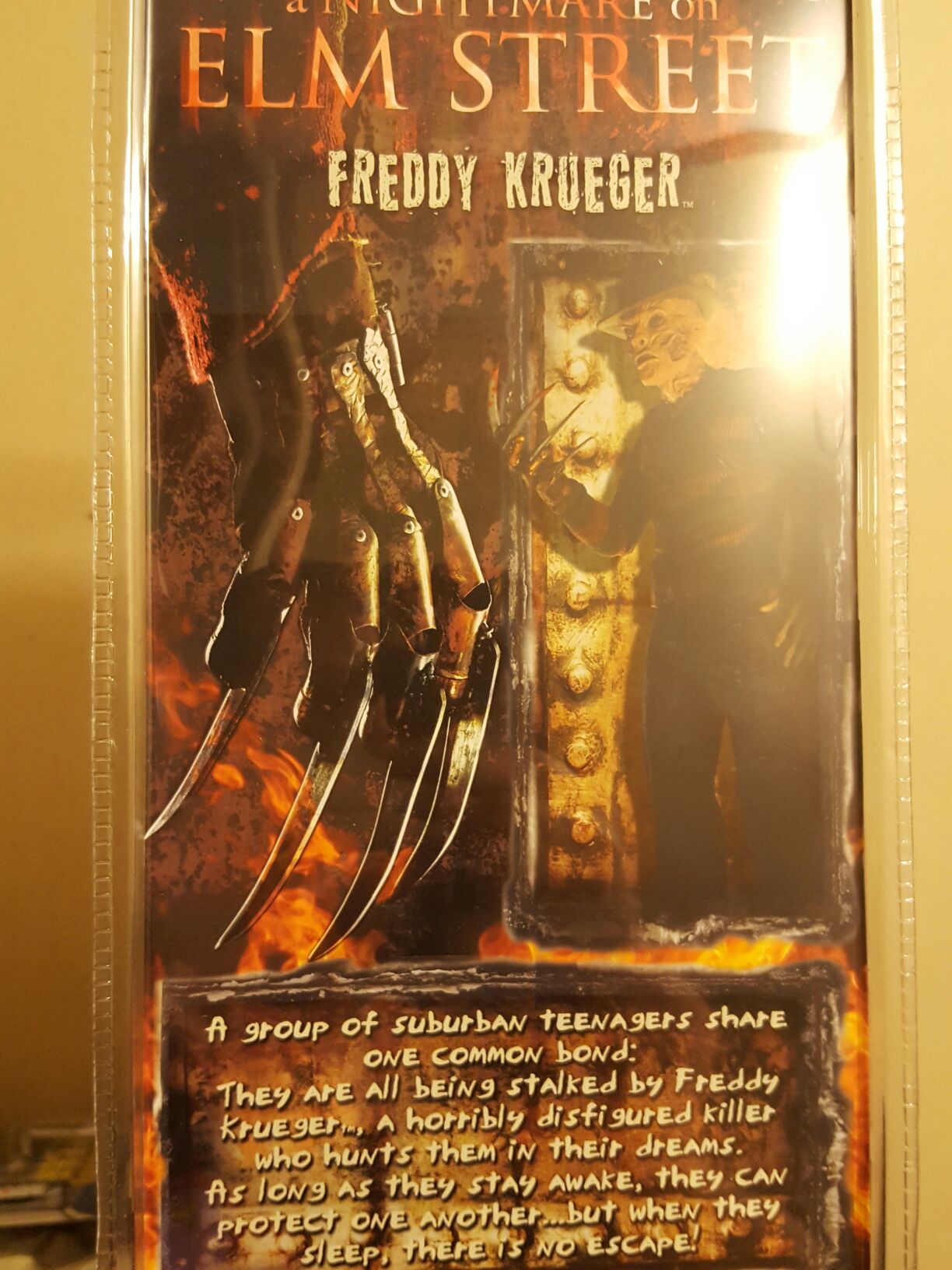 FREDDY KRUEGER  - Neca Reel Toys (A Nightmare On Elm Street) action figure collectible [Barcode 634482398166] - Main Image 2