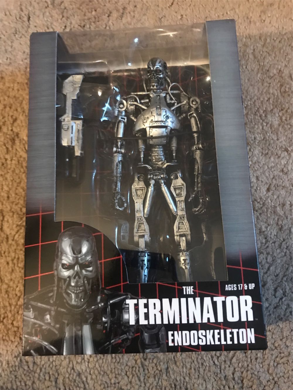 TERMINATOR ENDOSKELETON  - Neca (The Terminator) action figure collectible [Barcode 634482398593] - Main Image 3
