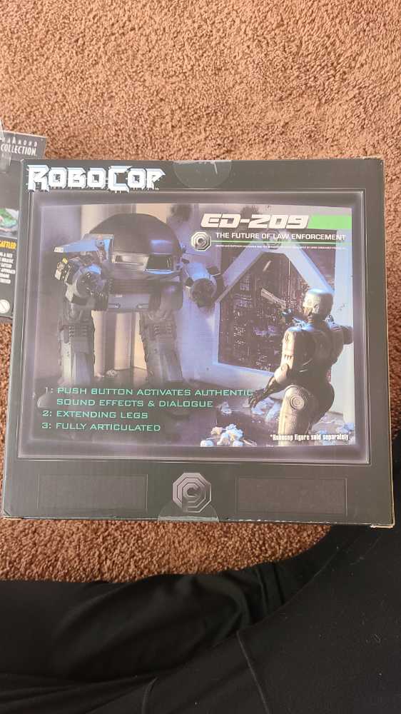Neca Robocop - ED-209 - Neca (Robocop) action figure collectible [Barcode 634482420553] - Main Image 4