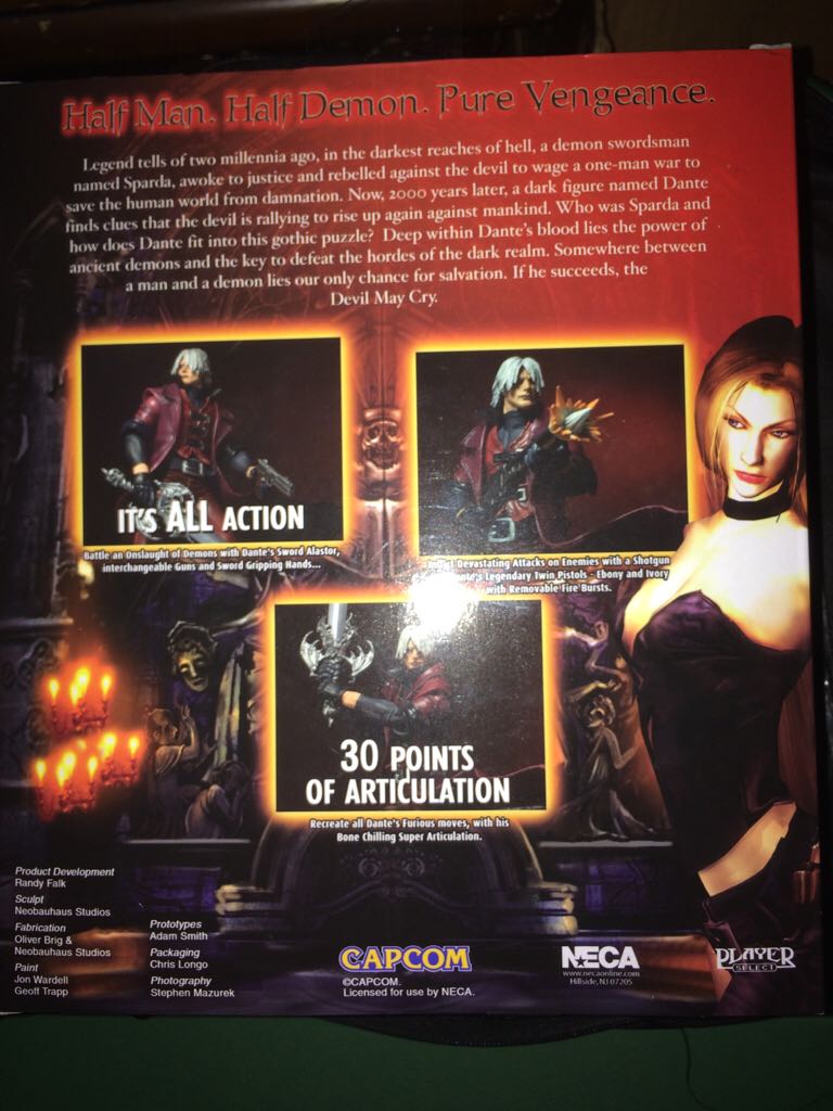 Dante - Neca (Devil May Cry) action figure collectible [Barcode 634482448007] - Main Image 2