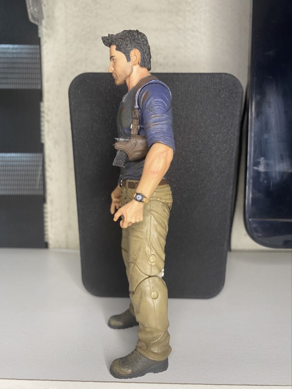 Nathan Drake - Ultimate Edition Action Figure - Neca Toys (Uncharted 4 : A Thief’s End) action figure collectible [Barcode 634482449462] - Main Image 4