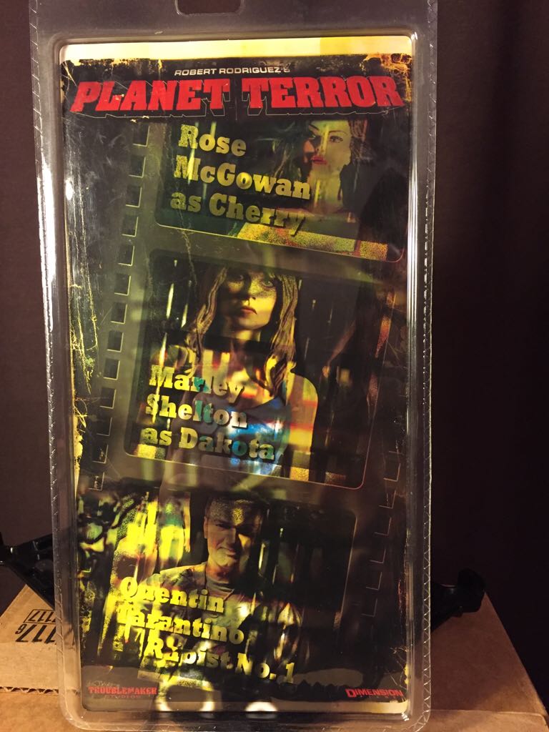 Grindhouse Action Figure - Quentin Tarantino As Rapist No. 1 - Neca 2007 - Neca Reel Toys (Planet Terror) action figure collectible [Barcode 634482460016] - Main Image 2