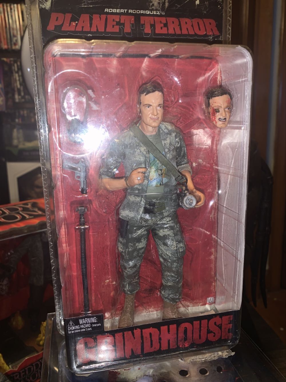 Grindhouse Action Figure - Quentin Tarantino As Rapist No. 1 - Neca 2007 - Neca Reel Toys (Planet Terror) action figure collectible [Barcode 634482460016] - Main Image 4