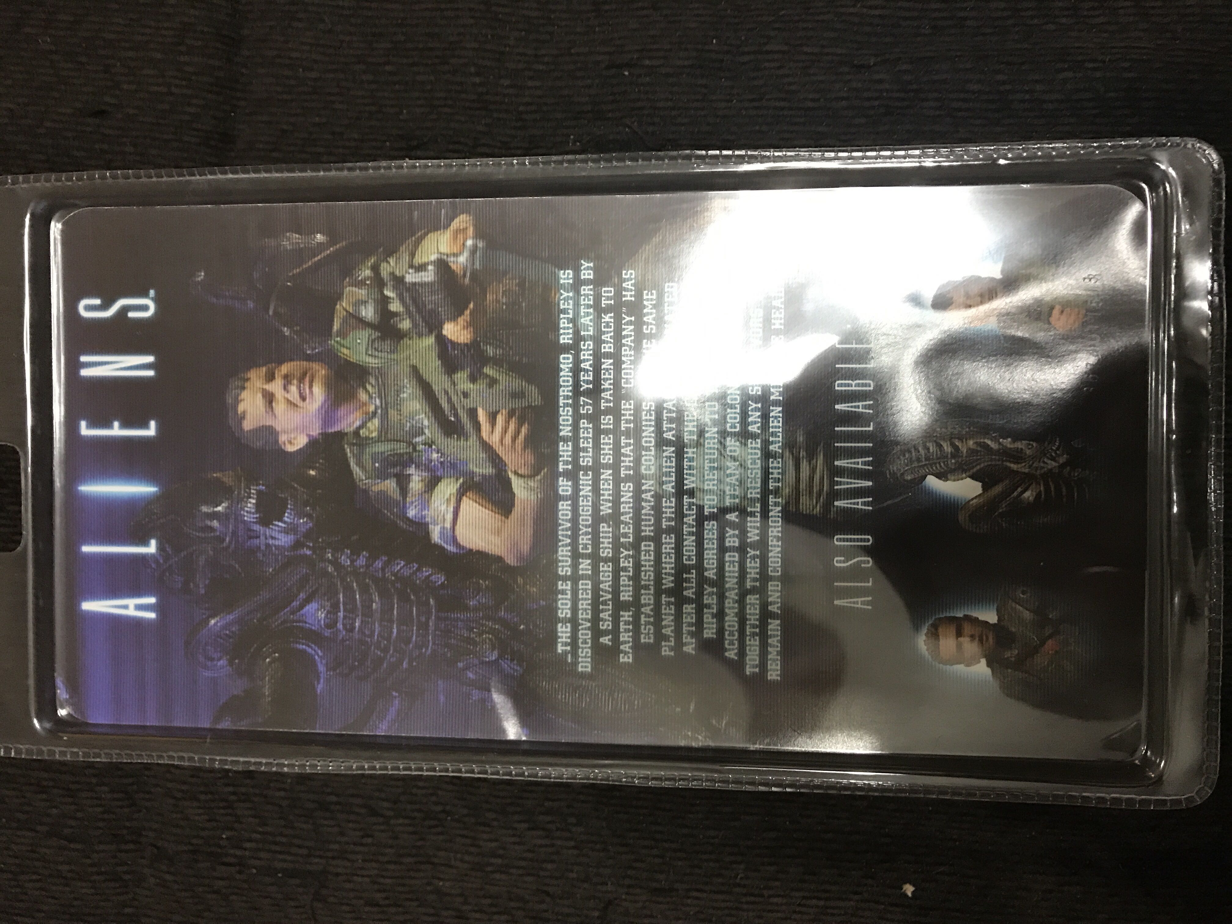 Private William Hudson - Neca (Alien) action figure collectible [Barcode 634482513897] - Main Image 2