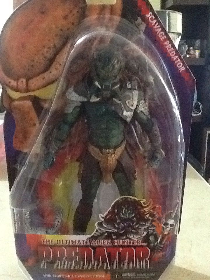 Neca - Scavage Predator (Series 13) - Neca (Predator) action figure collectible [Barcode 634482515112] - Main Image 2
