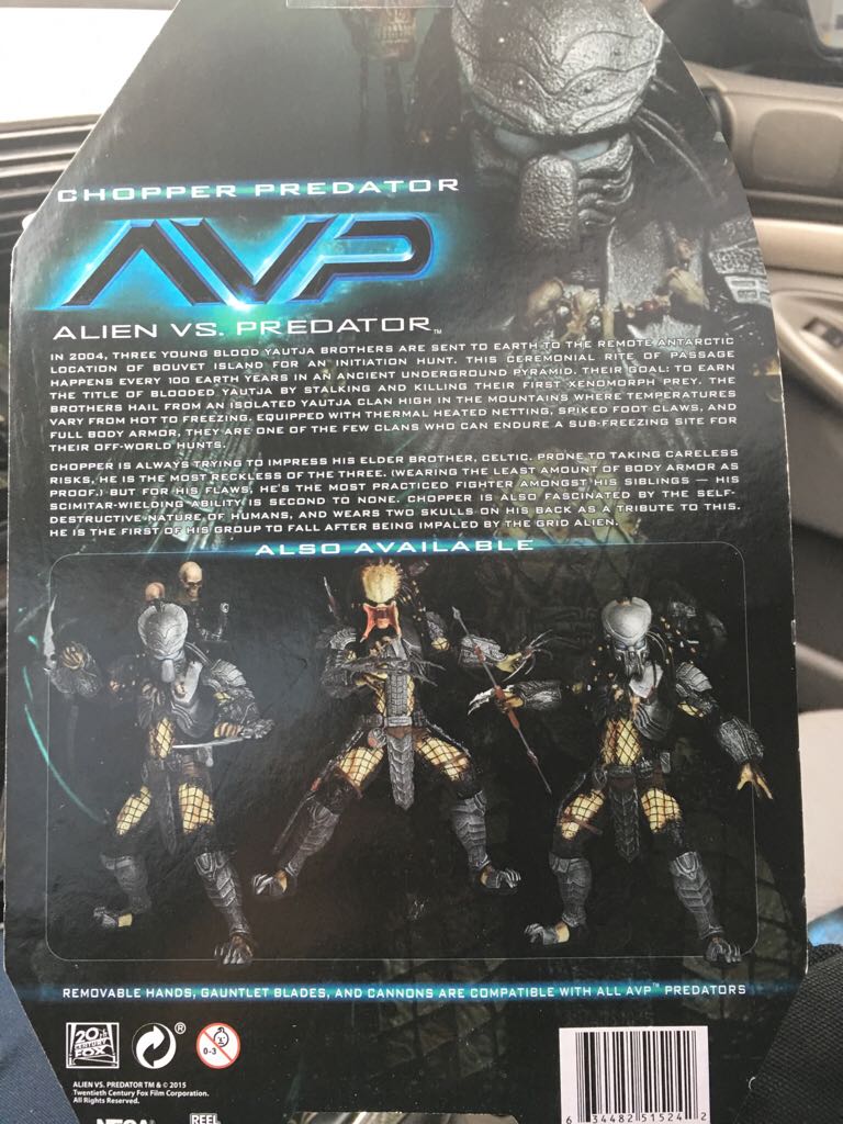 Chopper Predator - Neca (Alien vs Predator) action figure collectible [Barcode 634482515242] - Main Image 2