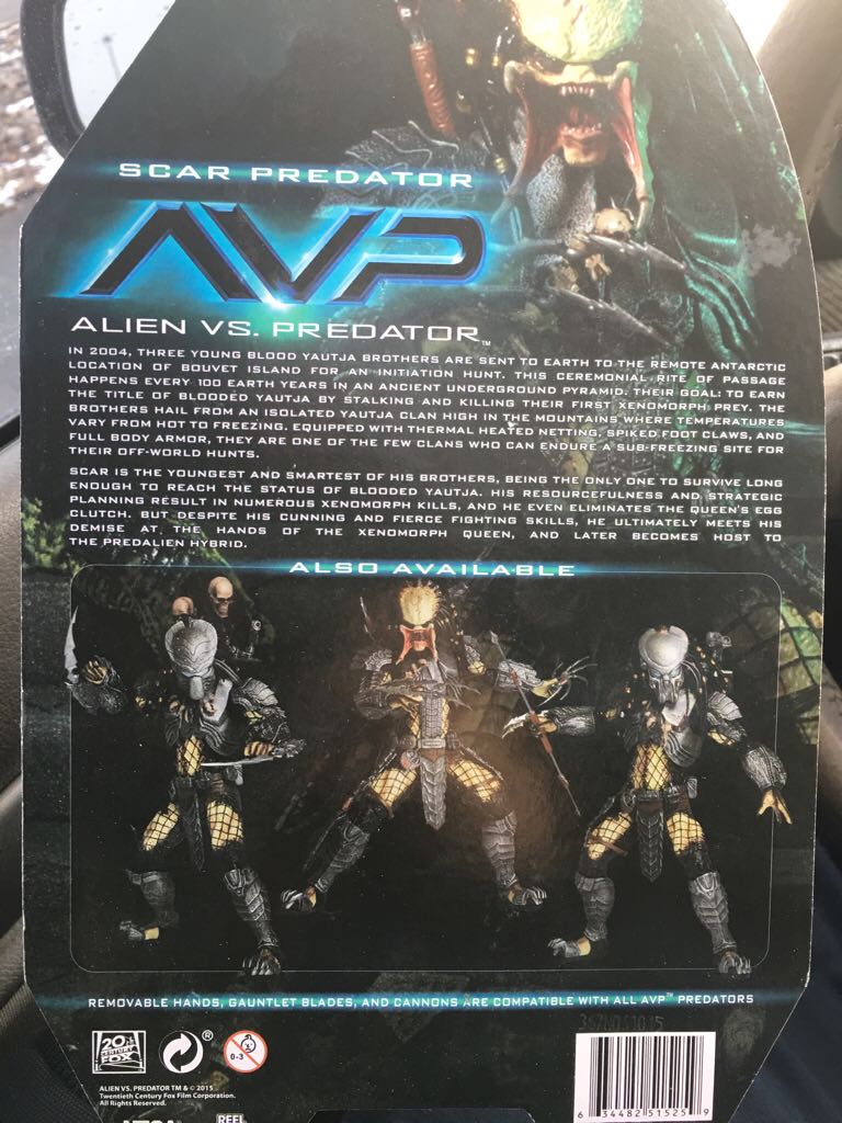 Scar Predator - Neca (Alien vs Predator) action figure collectible [Barcode 634482515259] - Main Image 2