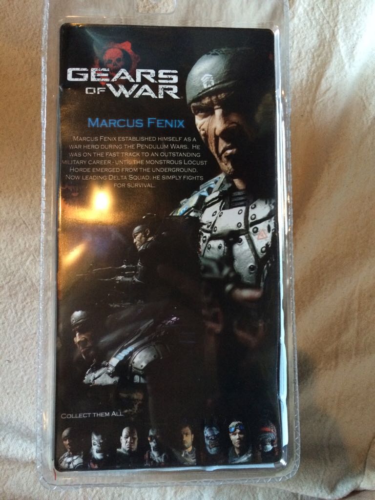 Neca - Gears Of War Series 1 - Marcus Fenix - 2008 - Neca (Gears Of War) action figure collectible [Barcode 634482520406] - Main Image 2